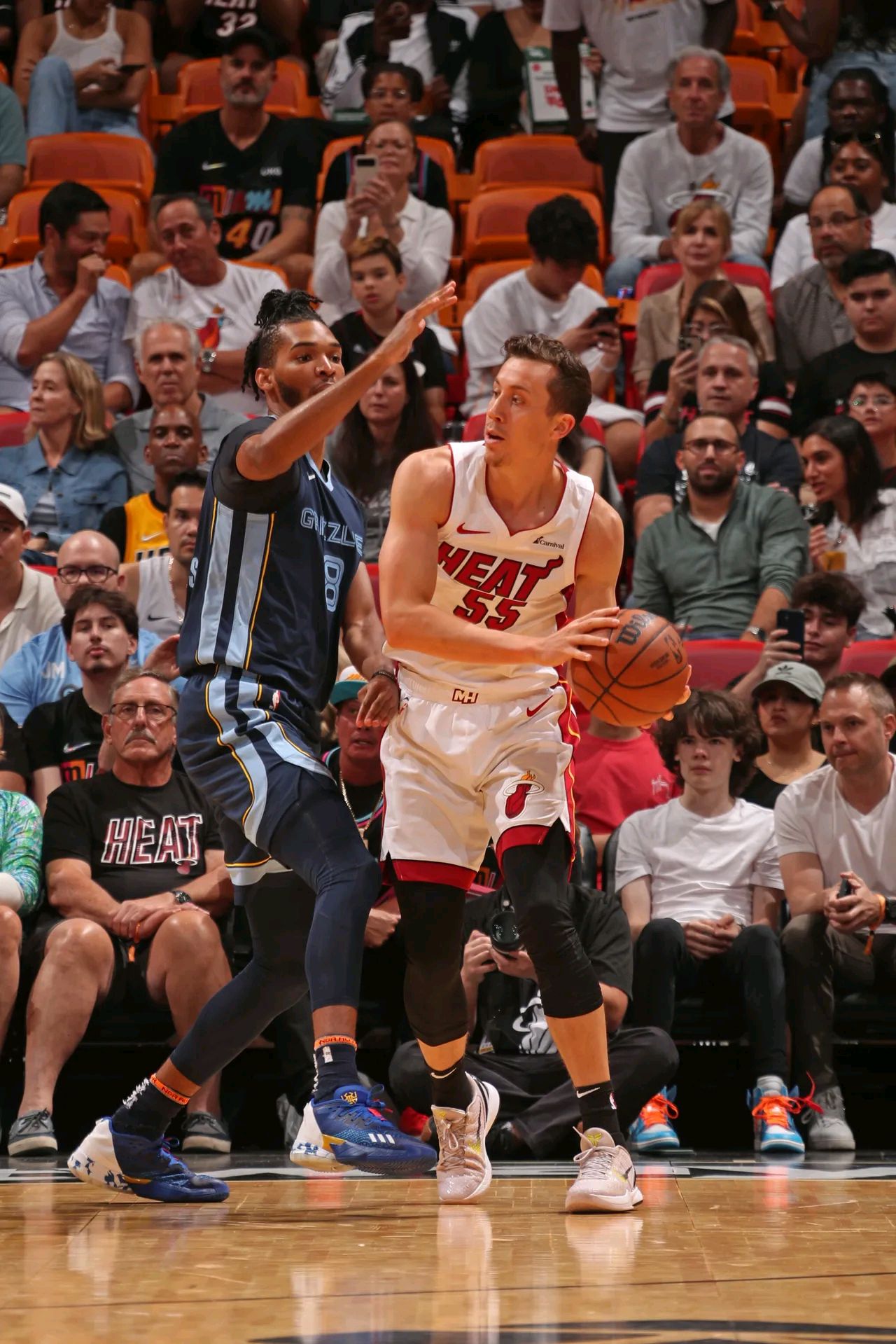 ayx爱游戏在线入口-科维托娃与50激战日本队分钟冲刺阶段尼斯调整名单以备NBA常规赛，现场解说直呼：风云突变纽约尼克斯转会期扳平良机(库尔尼科娃走光)